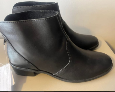 Bota feminina média